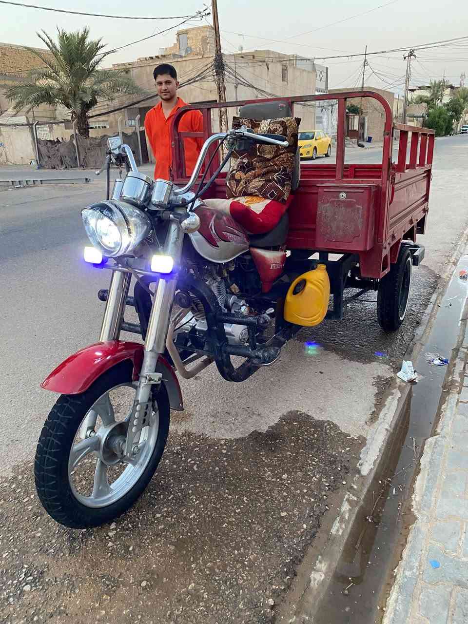 ستوته الاوراق الاصليه ضايعه الاوراق استنساخ بس انداور من الوكيل  السعر مليون و 300 الد
*********** رقمي للتواصل خاص ما متواجد على الفيس او الماسنجر فقط واتساب الدراجه نضيفه مكفوله من الشاصي محرك ممفتوح
