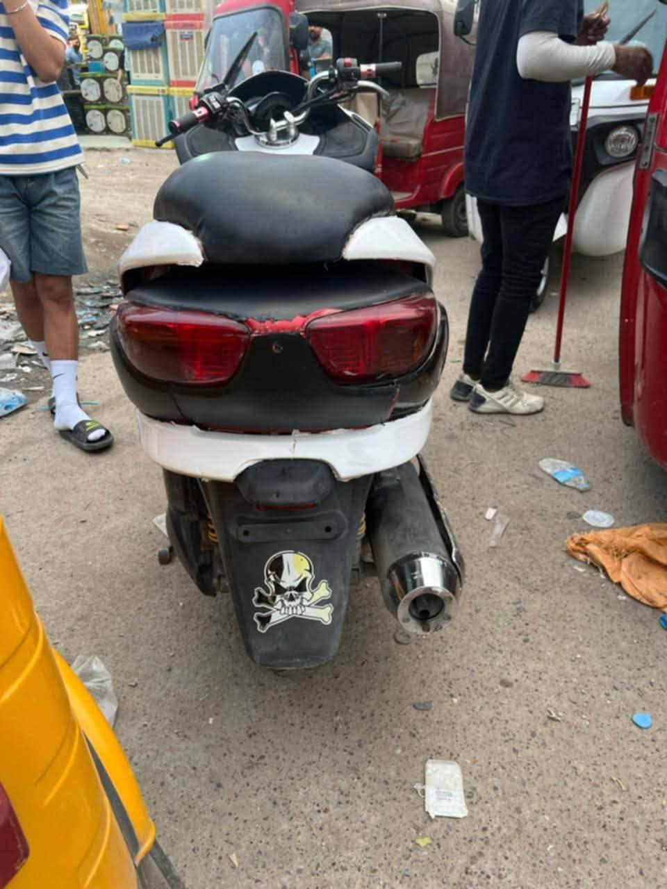 سلام عليك فورزه صف 8 درجه مكينه ما مفتوحه درجه بس كفرته شويه تعبانت كلشي شغليه بيه ما نقص شي نكر درجه السعر 375 قفل محتاج اريد ابيع. العنوان بغداد مدينة الصدر. رقم ***********
