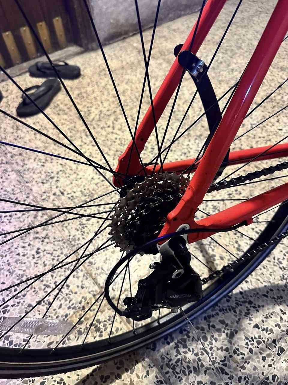 سلام عليكم بايسكل يونيفيكا نضيف فول الفول قياس  لارج L نضيف مابي اي مشكله فقط التحويل الامامي مرات يعلك اما الباقي كامل بريكات كلشي دهن بارحه مبدلة 

ملحقات الي تجي ويا

جنطة مال ترحال تخبل

بك لايت

مكان مطارة 

قفل ومكان قفل

ملاحضة البايسكل ماركة معروفة مو تجاري ختومات موجودة

مكاني بغداد ساحة عدن سعر 165


**إذا كنت صاحب هذا الإعلان وتريد حذفه لأي سبب، رجاءا أرسل رسالة إلى الدعم الفني**