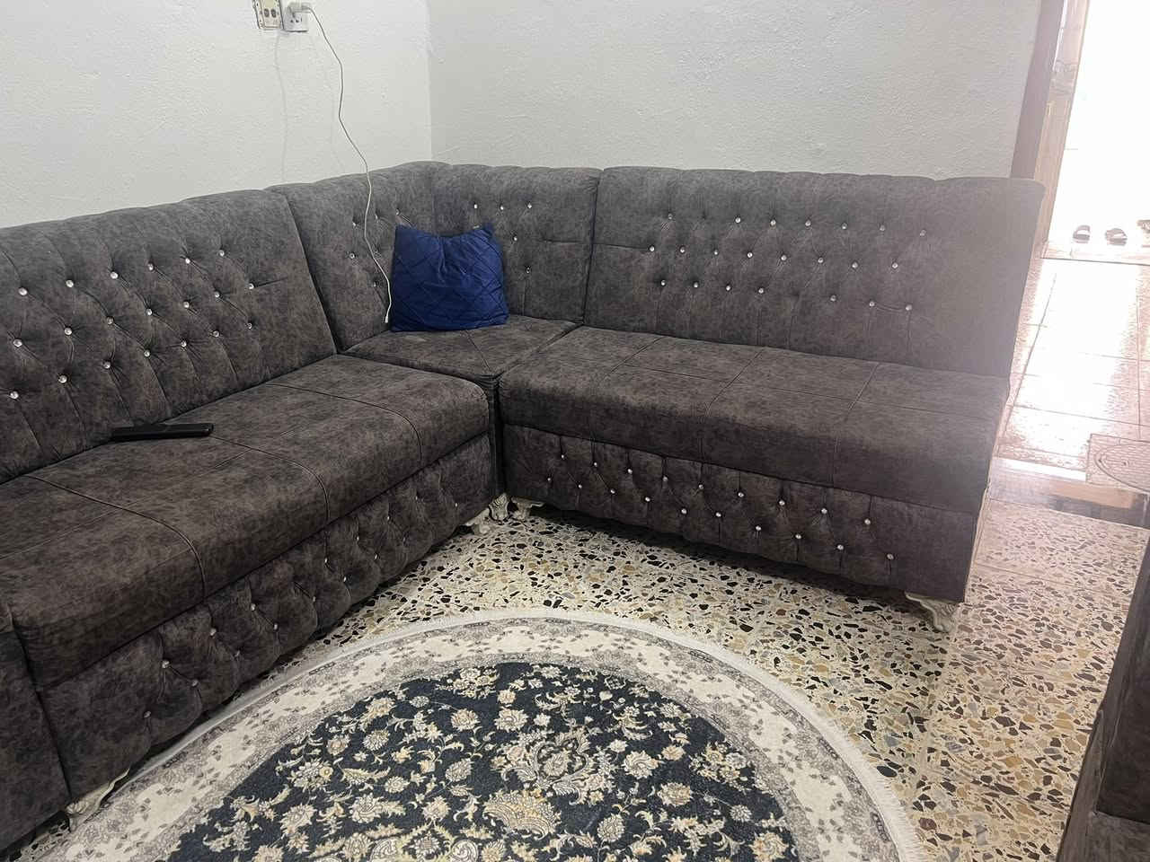 تخم تزكام درجه أولى للبيع 10 مقاعد للاستفسار *********** بسعر 600 الف تزكام درجه أولى مو هذه الي شهر وينزل
