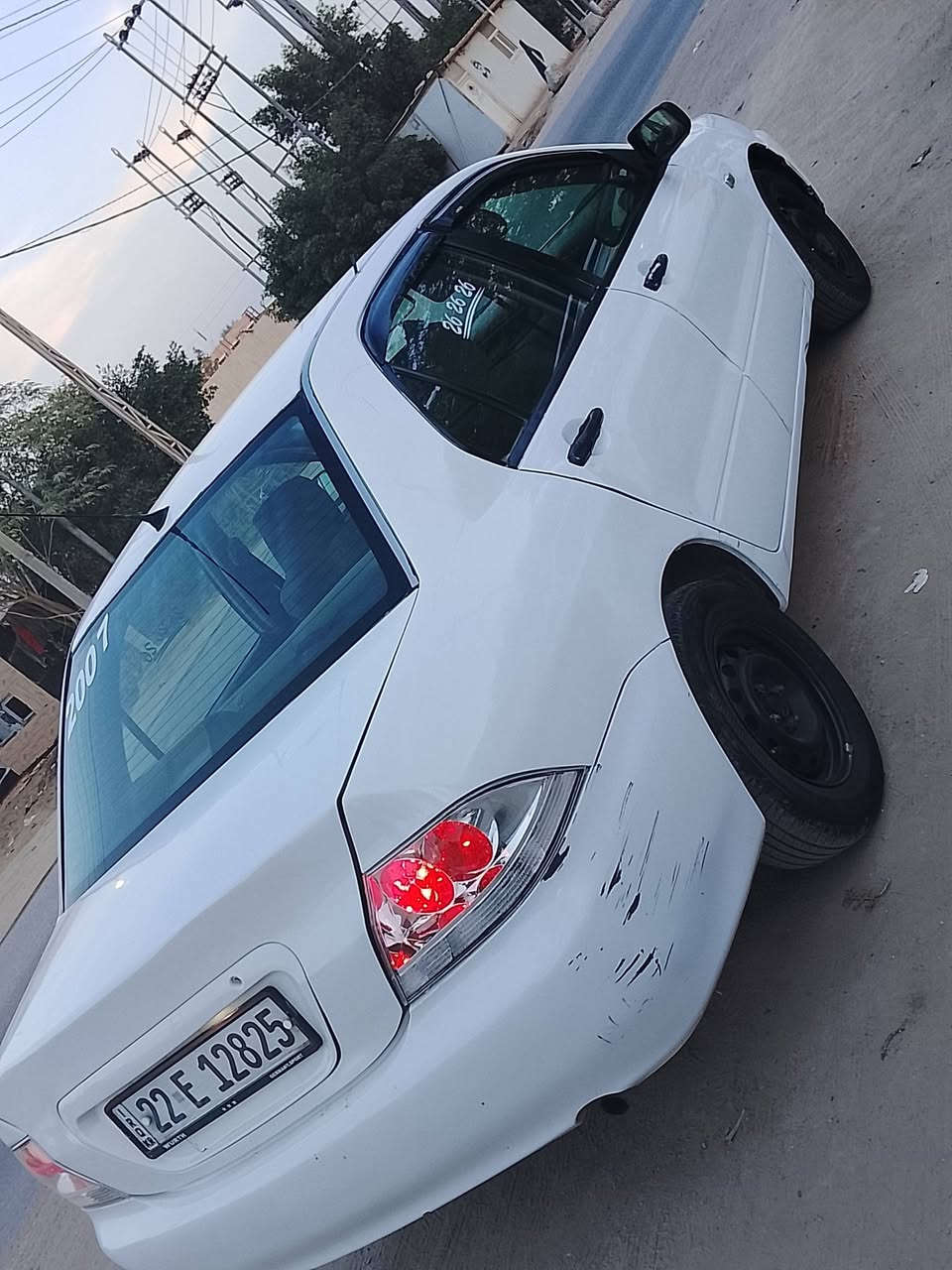 سلام عليكم لانسر مسبوشي 2007مصبوغه حزام بدون ضربه وبدون دواخل سعر74,وبيه مجال تريد وكاله تريد تحويل 
***********
