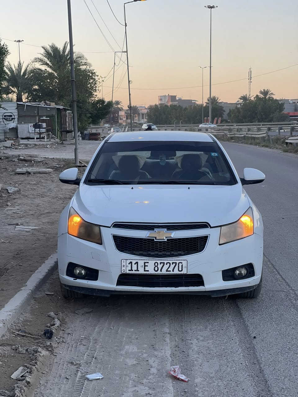 السلام عليكم شوفو كروز 2012خليجي بيها جاملغات ثنين  بس صبغ سونر موجود وصارت عندي عته بلكير من نمره 1لي 2
محرك مكفول تبريد ثلج رقم بغداد انكليزي هزه جديده مكاني بغداد سعر 75 ورقه 
رقمي ***********
