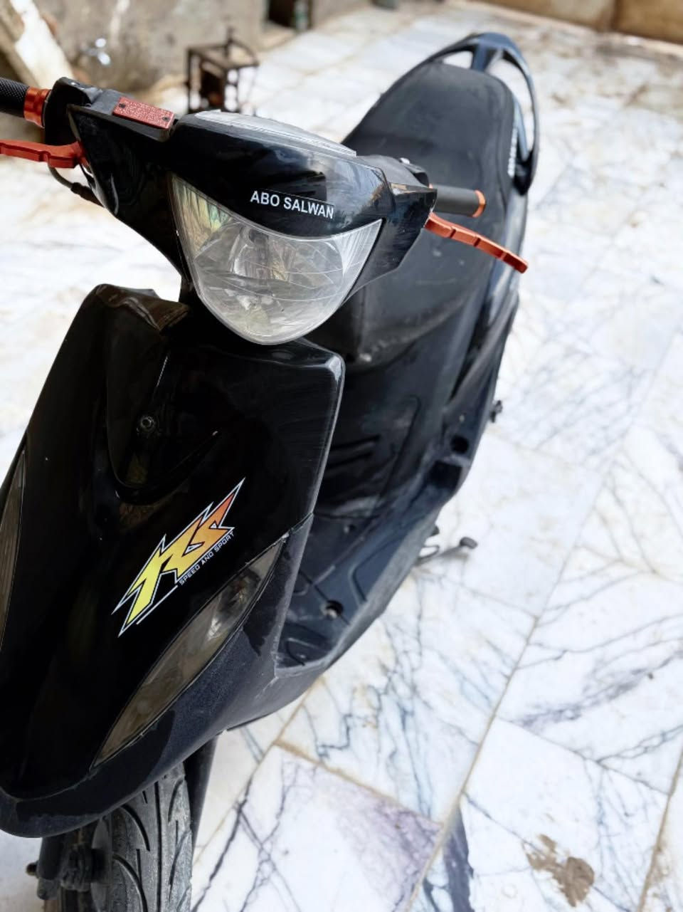 السلام عليكم 
دراجة ماكس عدله رمبه ما صارلها من طالعه من الوكيل الوصل موجود قبل ثلاث اشهر كفاله عامه نگرة سلف كهربائيات بصمة تشغيل عن بعد نضافه فول شلعه ومعدل السعر 850 وبيها مجال للشراي   اي استفسار اخر الاتصال فقط ما موجود ماسنجر رقمي ***********
