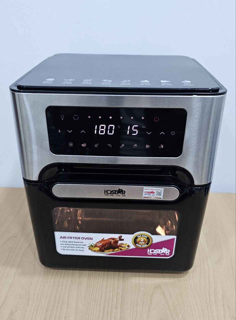 فرن قلاية هوائية من ماركة Hostar، ويتميز بالآتي: 
سعة كبيرة تبلغ 12 لتراً، مناسبة للعائلات.
قدرة كهربائية تبلغ 1700 واط لطهي أسرع ونتائج مقرمشة.
يعتمد تقنية دوران الهواء الساخن 360 درجة لطهي صحي بدون زيت أو بكمية قليلة جداً.
يتضمن ملحقات متعددة مثل الشبك، الأسياخ، والسلة الدوارة. أربيل, العراق


**إذا كنت صاحب هذا الإعلان وتريد حذفه لأي سبب، رجاءا أرسل رسالة إلى الدعم الفني**