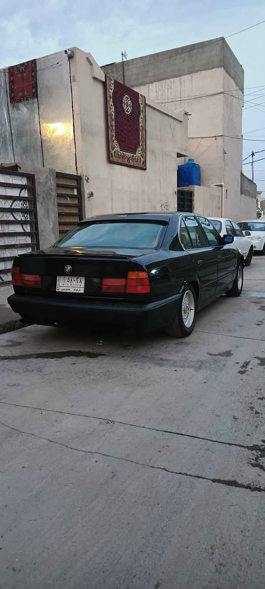 بيئم حجم535  رقم كركوك شرط التحويل  صبغ عام جماليه بدون ضربه داخل جلد كير محرك شرط تخم تاير تبريد تدفئه شغال سياره جاهزة مابيه نقص السعر 55 وبي مجال العنوان كركوك رقم الهاتف *********** بيع او مراوس Singapore
