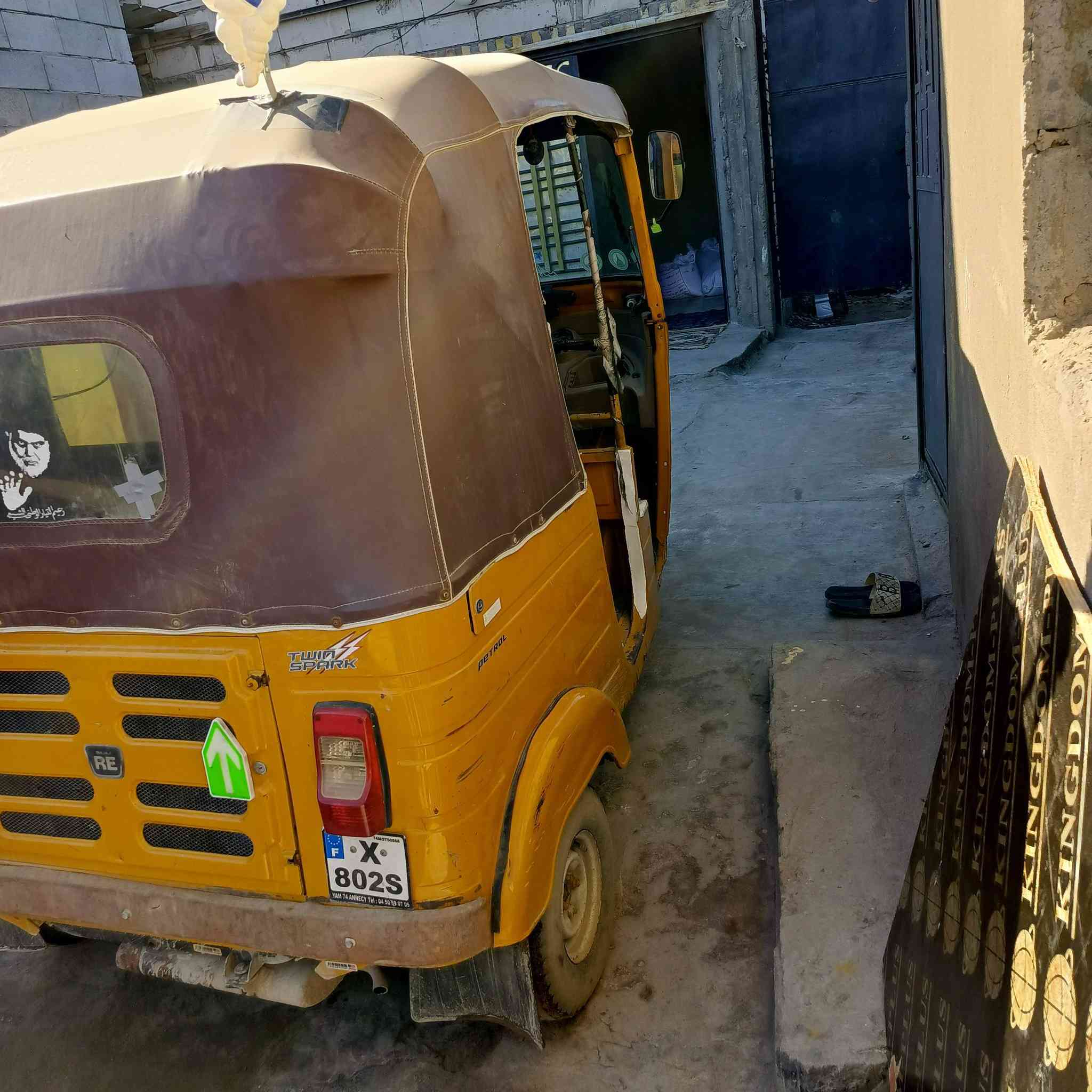 السلام عليكم تكتك باجاج للبيع اوراق بصره
مديل2020 السعر 3500
الاستفسار
 *********** اتصال
***********واتساب
