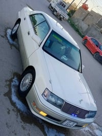 كراون • ١٩٩٥ • محرك ٣٠٠٠