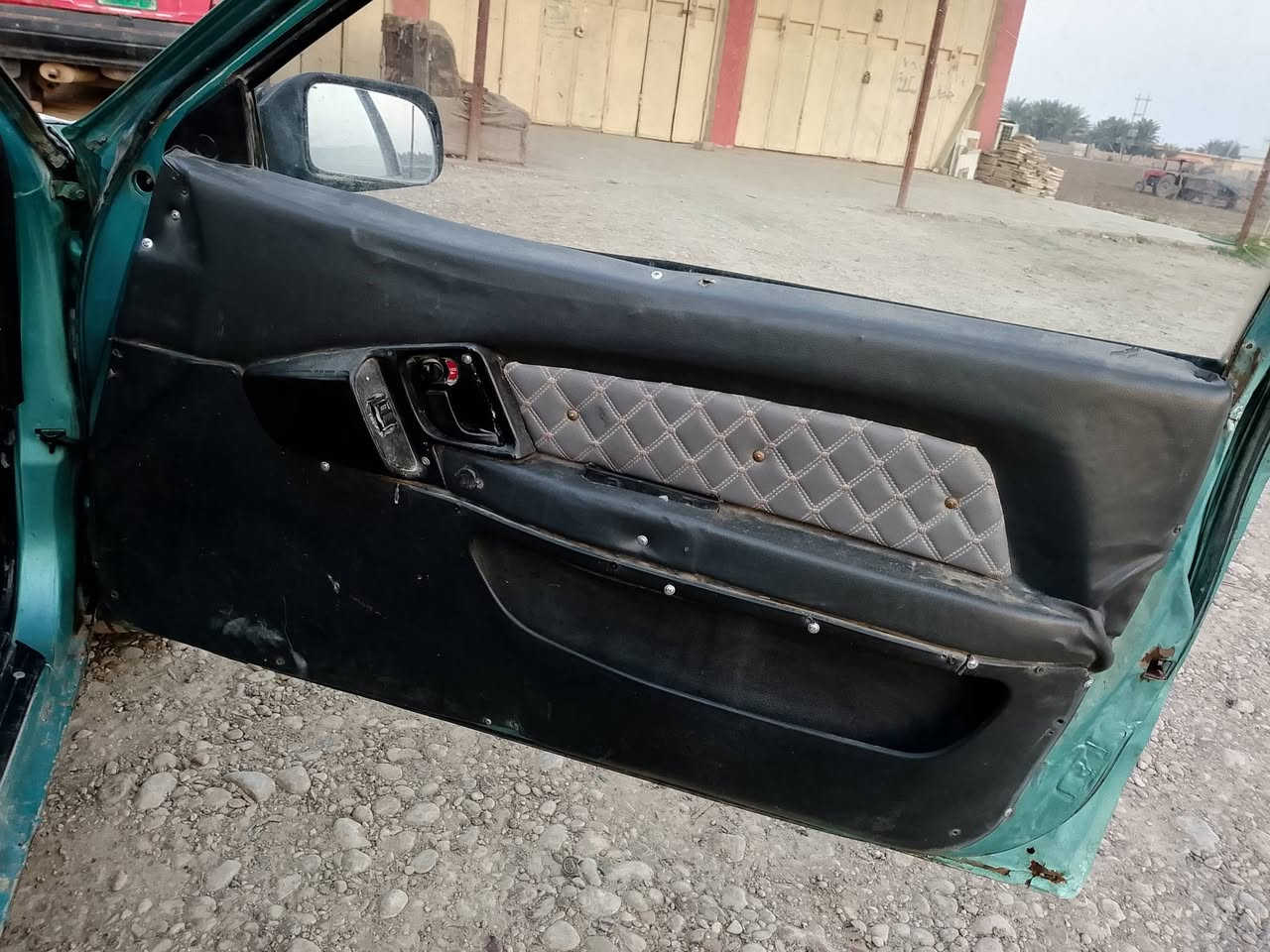 سلام عليكم سياره للبيع مسي بوشي لانسر رقم فحص صاحبها بسامراء تك باب گير اوتو محرك النتره تبريد كهربائيات كلها شغاله جام كهرباء السعر 11 ورقه وبيها مجال حگ الجيه الاتصال *********** العنوان سامراء العباسية
