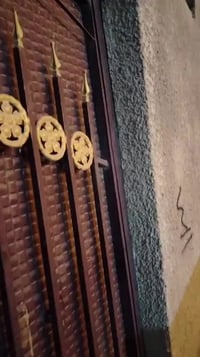 دار للبيع مساحه 100متر طابق ونص جديد سند 25 كافت الخدمات كاع ابو رشاد ...