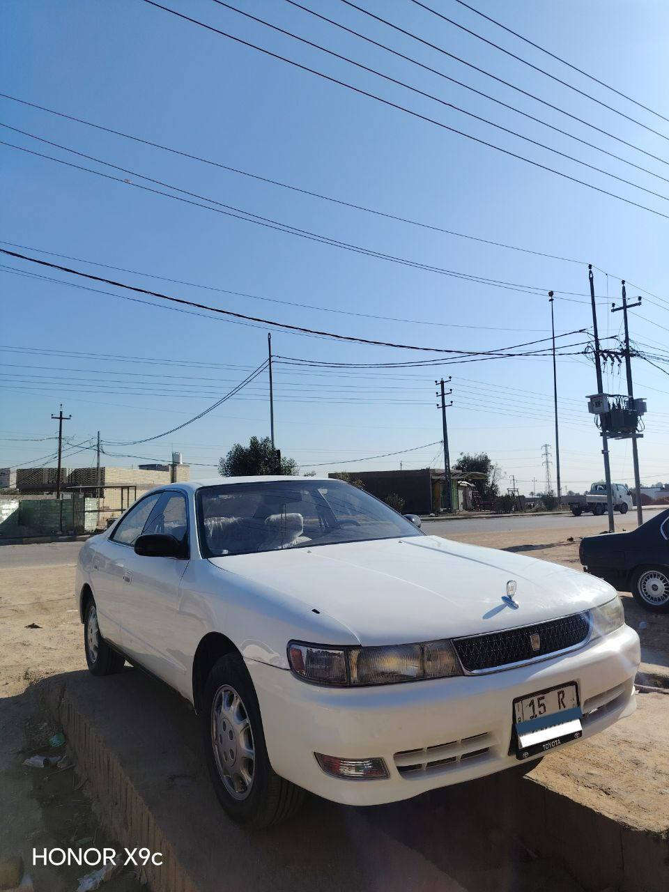 سلام عليكم شيزر للبيع مكفوله كفاله عامه رقم انبار  انكليزي بسمي تحويل ثاني يوم
محرك ونجي خير من الله 
 السياره مصبوغه للجماليه
السعر 60وبيها مجال
العنوان نجف عباسيه
 الرقم***********
