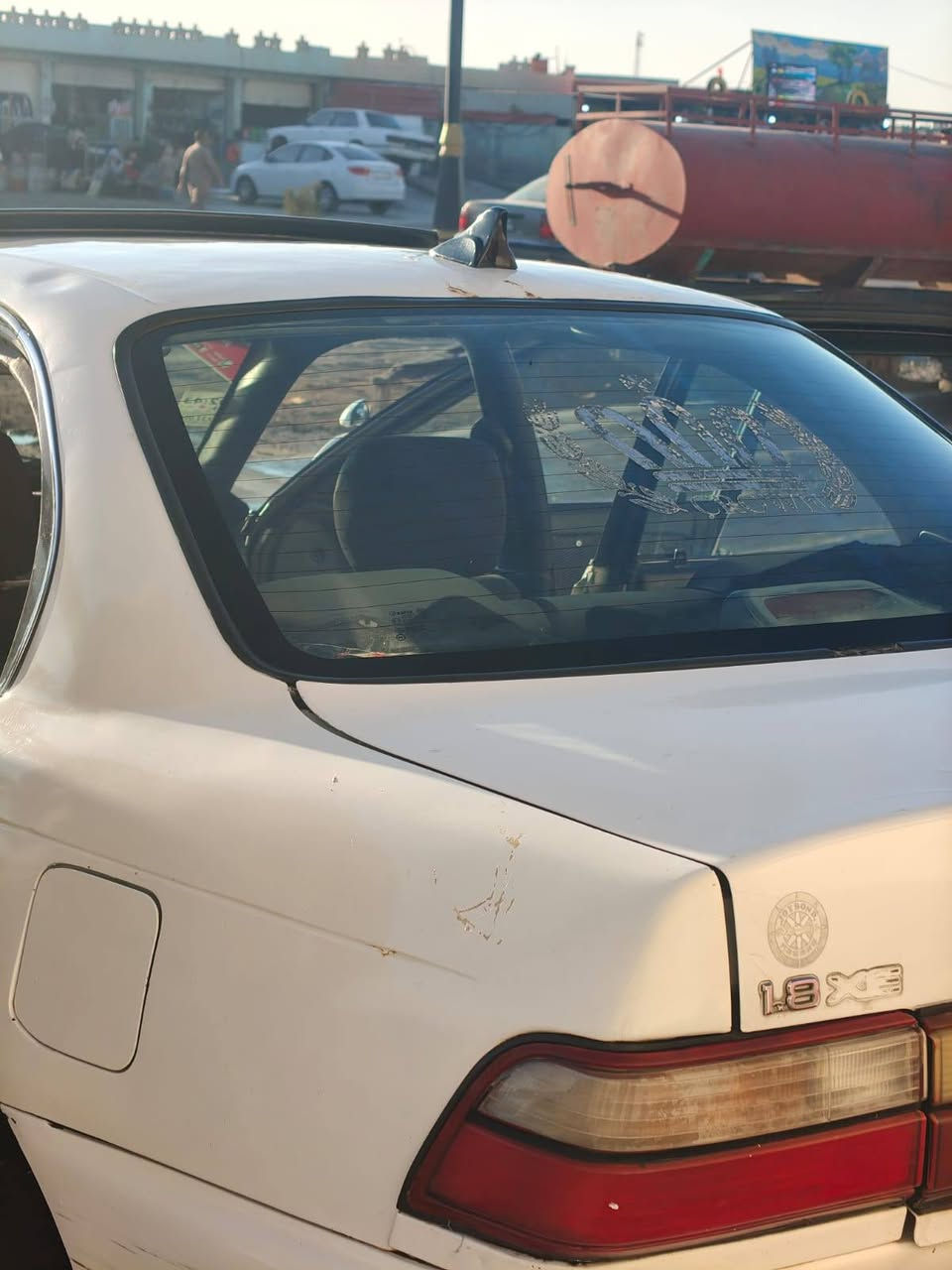 السلام عليكم 
كورلا موديل 95 رقم نينوى دولي سنويه لل31 شرط التحويل
كير محرك شرط صدر جديد طخم تاير جديد سياره بدون صبغ تدفئة تبريد كهربائيات كلها شغاله قفل مركزي السعر 58 وبيها مجال للاستفسار الاتصال على الرقم ***********
