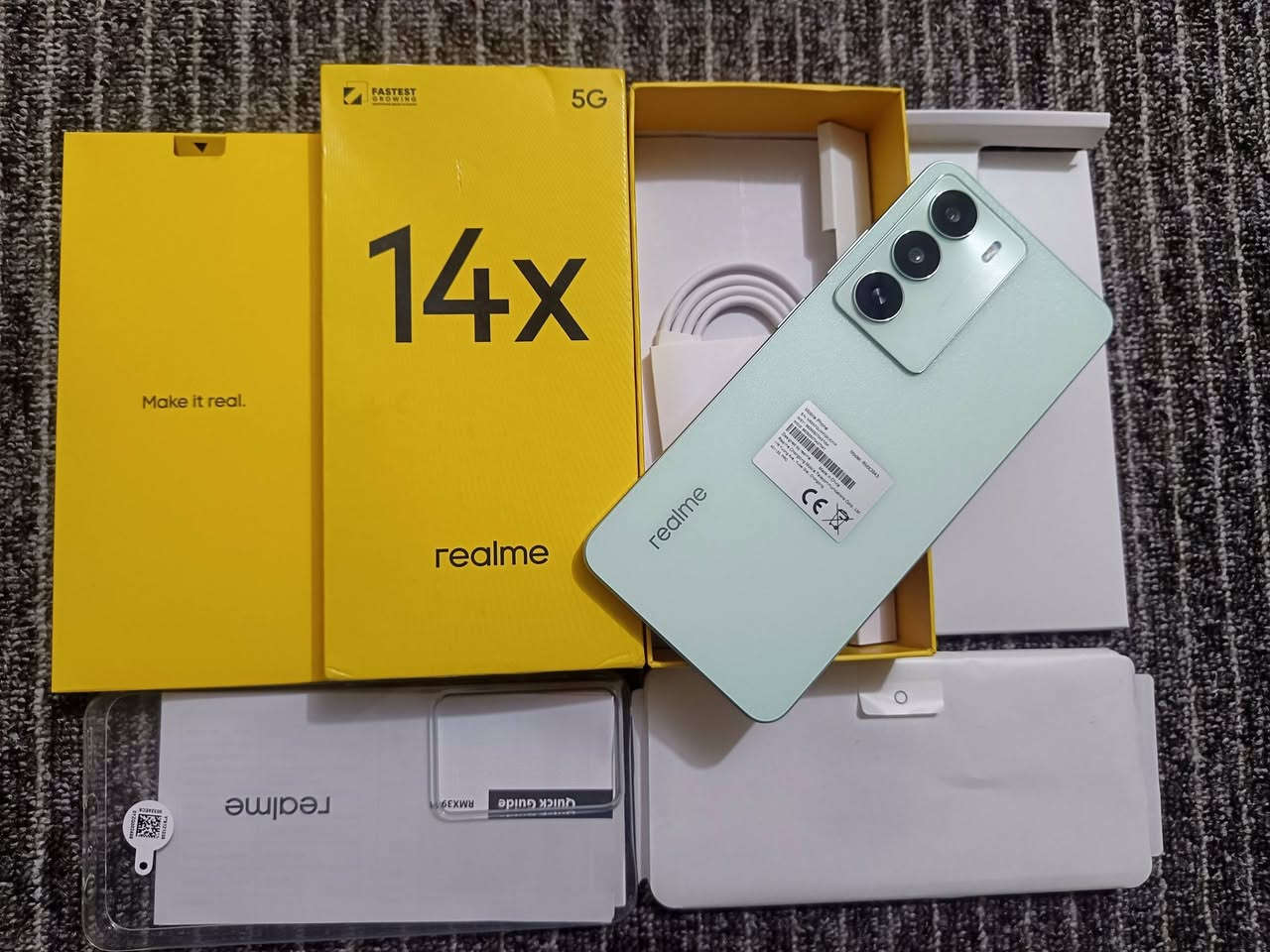 ريلمي 14x 5G
جهاز جديد لوك فقط معرب ما مستخدمة

شاشة بحجم 6.7 بتردد 120 هيرتز

ذاكرة 256 كيكا

عشوائية 8+10 =18 كيكا

المعالج  Mediatek Dimensity 6300 5G

بطارية 5000 الاف

ملحقات كفر وكيبل شحن فقط ما مستخدمات جدد

السعر 200 الف وموجود توصيل


**إذا كنت صاحب هذا الإعلان وتريد حذفه لأي سبب، رجاءا أرسل رسالة إلى الدعم الفني**