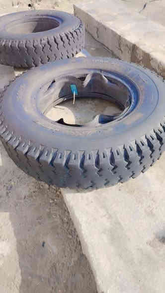 سلام عليكم
تواير كتان حجم 24
 هندي البيع عدد 3
نضاف مكان بابل الحمزه الغربي 
لاتصال ***********
