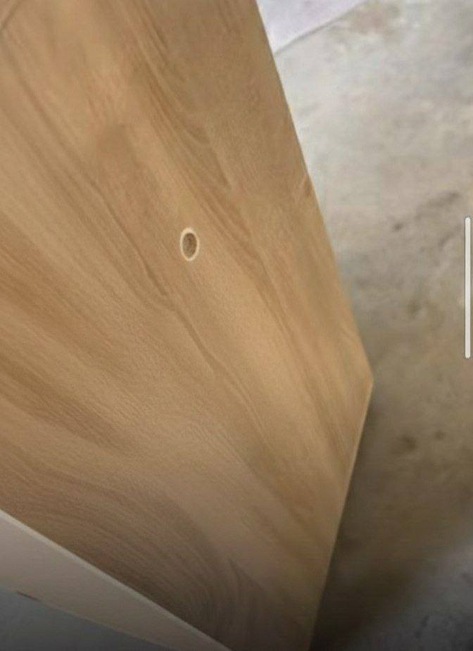 كفر قنينة خشب MDF✨
يتحمّل أوزان ثقيلة
مع ثقب جانبي للصوندة والمنظّم
الألوان حسب الطلب
( أحمر / بنزرقّي / تمساحي وغيرها )
السعر 35 الف
الأرتفاع 70 سم مع الأرجل
الي  يريد جروخ إضافة 5 على السعر


**إذا كنت صاحب هذا الإعلان وتريد حذفه لأي سبب، رجاءا أرسل رسالة إلى الدعم الفني**