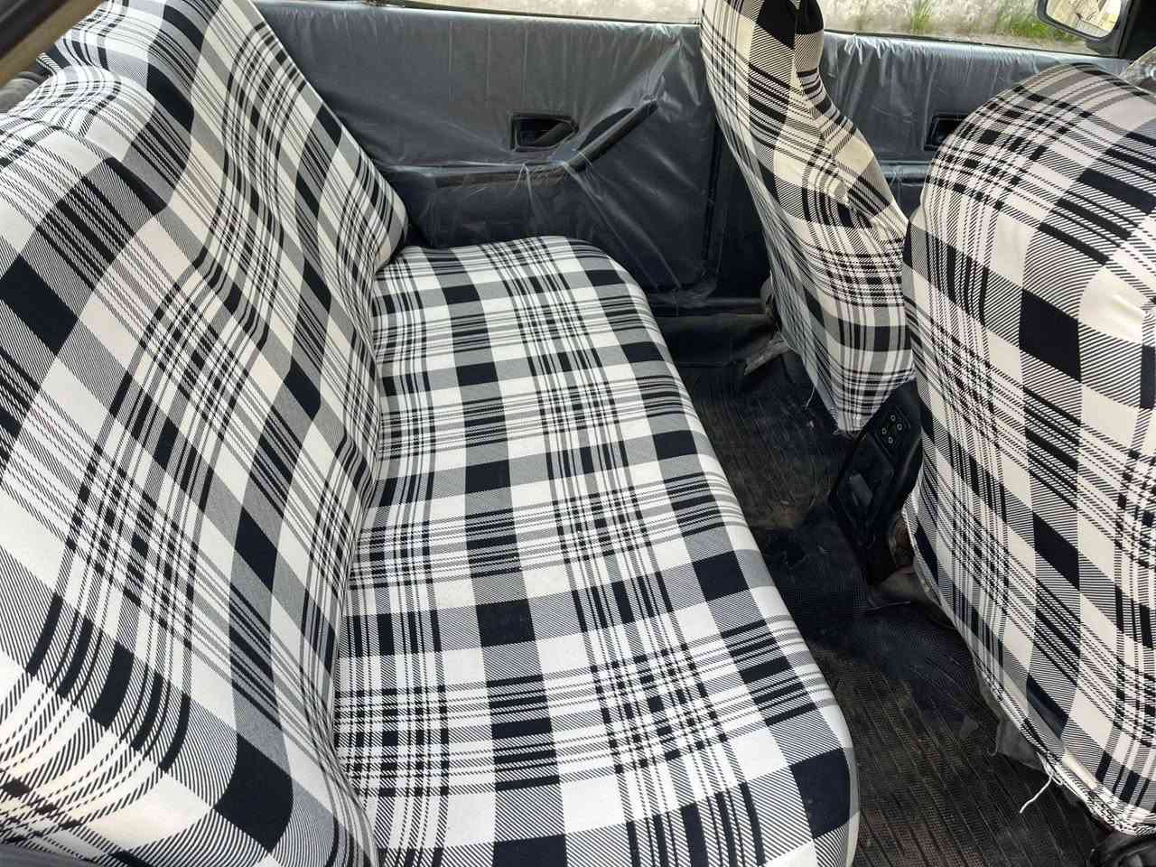 بيجو بارص 11 البيع جديد الصبغ وآله تبديل السعر 33 وبيه مجال كربيات شغال السياره جاهزه تيرات جديد جاهس السياره ***********
