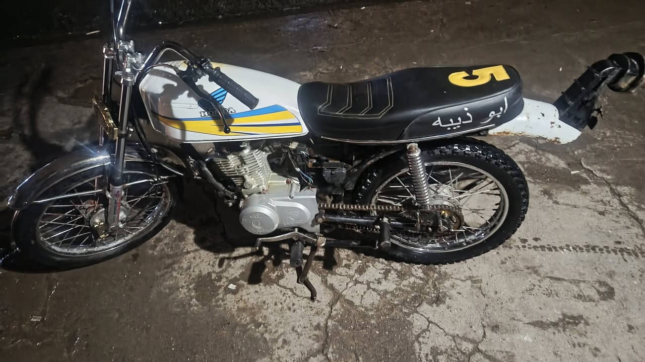 تايكر ٢٠٢٠شرط ما مفتوح مكينه صوت فيلس خفيف بيع مستعجل ٣٢٥وبي مجال***********
