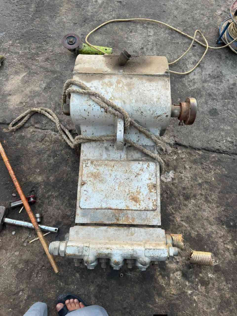 سلام عليكم
مضخه صاروخيه 
شرط الشغل 
سعره 20 وبيه مجال الطيبين 
مكان البصره زبير 
***********
