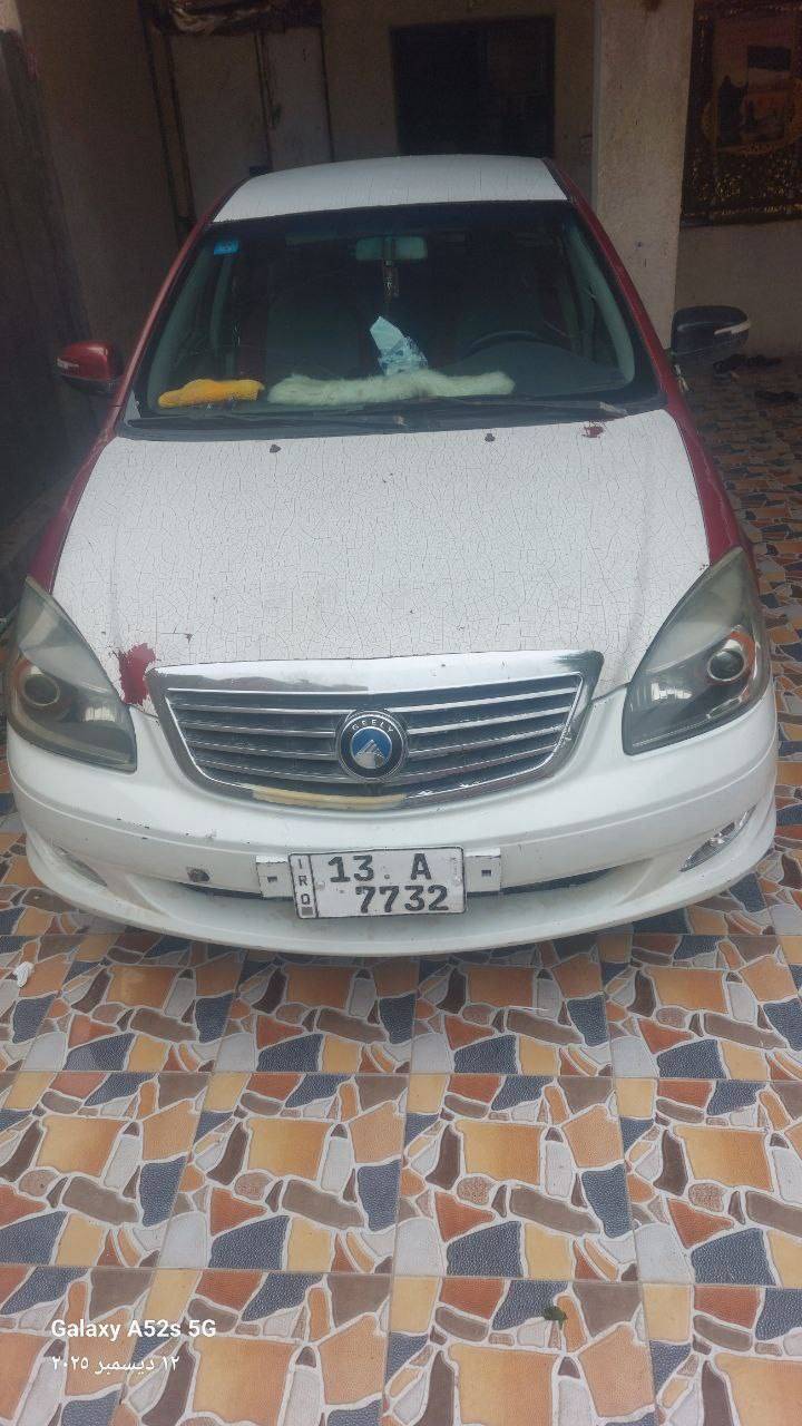 السلام عليكم
سياره جيلي موبل موديل 2012
مكينة 1800  
صدر جديد 
تبريد شغال 
سنوية لل2029
مكان السياره كوت حي الجهاد اي استفسار اتصل على *********** وبالخدمة
