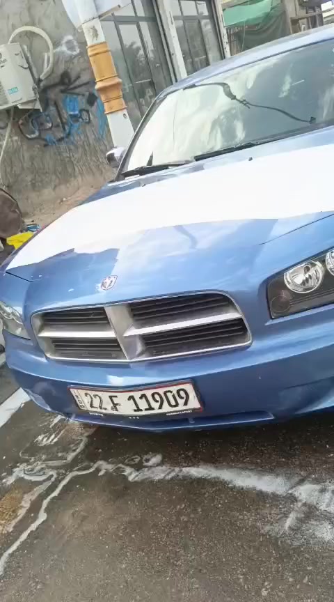 سلام عليكم جارجر موديل 7 فقط بيه جاملغ بنيد  محرك 3500 تخم تاير كير حداديه سياره جديده مال جناي *********** سعرها 93 بيها مجال
