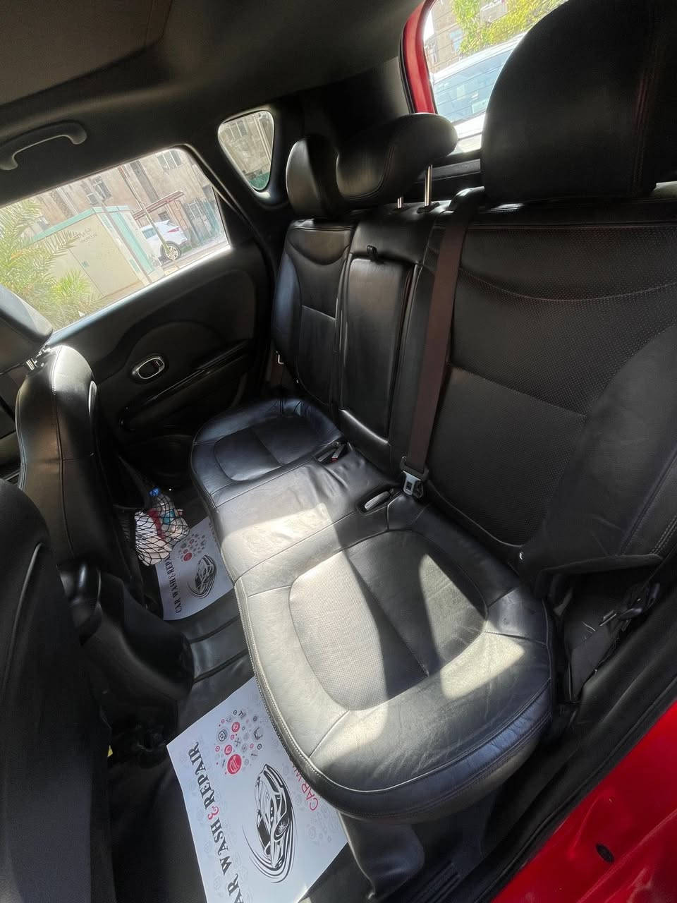 السلام عليكم كيا سول 2016 فول مواصفات 1/1 بصمة فتحة بانوراما لون احمر طماطة شاشة كبيرة تحكيم سيتيرن تحكم قيادة مري ترحيب بيه بعد مواصفات مكينة 2000
تبريد ثلج
السعر 115 بيه مجال
ملاحظة سيارة بيه شغلات نقص بسيطة منختلف عليها
مكان بغداد سيارة باسمي ثاني يوم احولك للتواصل ***********
