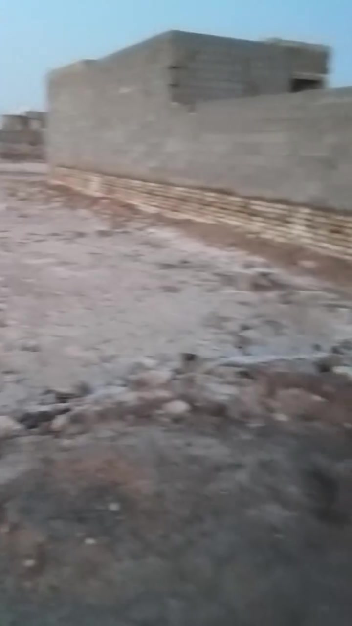 قطعه راض البيع 100متر الوجها 5النزال 20 وره سوك الجديد مشموله بل خدمات سعر 6وبيها مجال ستفسار على هاذ رقم ***********
