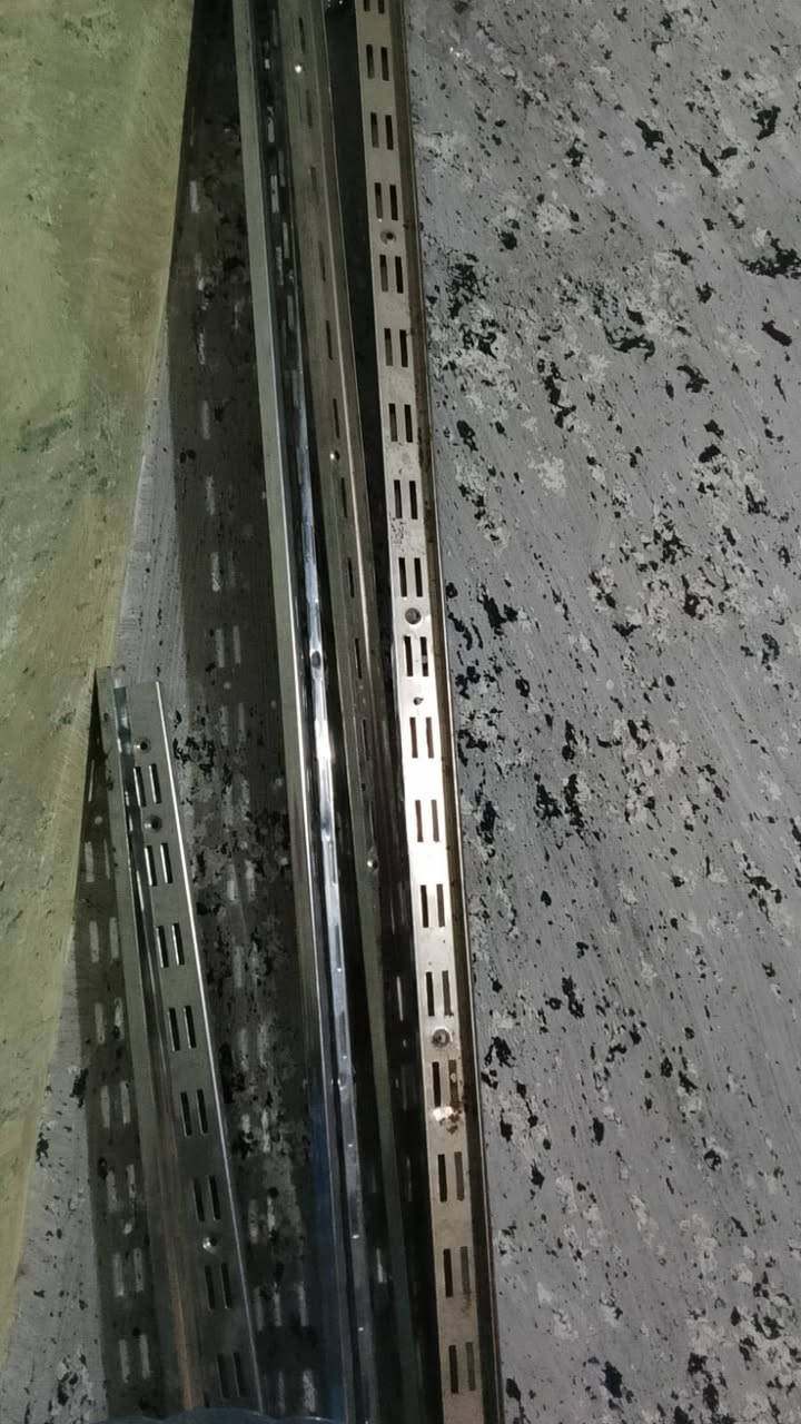 حديد ٧قطع اكبار وتقريبا ٢٠قطعه اصغار سعر ٥٠وبي مجال بسيط


**إذا كنت صاحب هذا الإعلان وتريد حذفه لأي سبب، رجاءا أرسل رسالة إلى الدعم الفني**