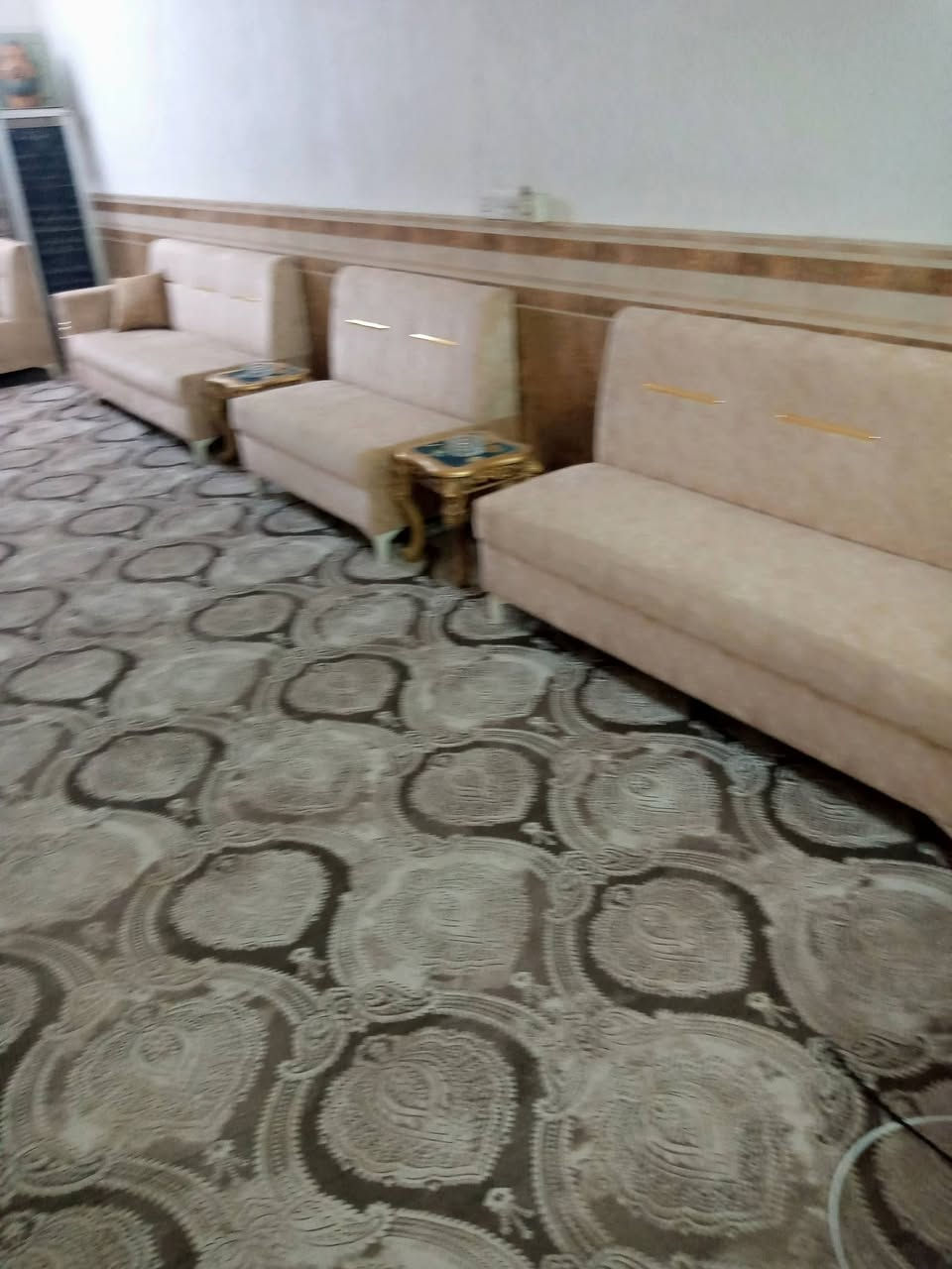 ديوانين جديده للبيع
الديوانيه حي الجمعيه الاولى قرب دائرة الموارد المائيه
السعر 600بيهن مجال البيع مستعجل الاتصال على هذا الرقم
***********
