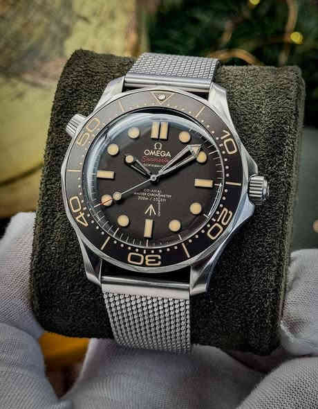 سلام عليكم شباب عدي اميكه 3 سوبر ماستر سعرهه مزاد يبدي من ٧٥ وفوك ***********
