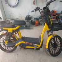 دراجة شحن • مستخدم شهر • بطاريات أصلية