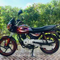 اللّٰه وبركاته دراجة بوكسر 2020 نازلة 2021 لون أسود وخطها أحمر أوراق أ...