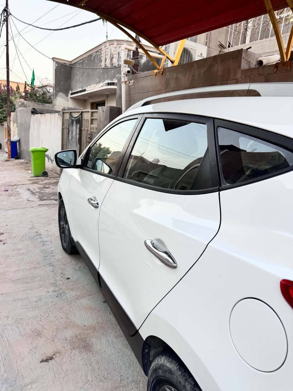 السلام عليكم 
توسان ٢٠١٥ بغداد
ماشية ١٠٠ الف فقط
السيارة نظيفة جداً 
تخم تايرات ياباني السنوية ٢٠٣٠
السعر ١٥٥
اتصال فقط 
***********
