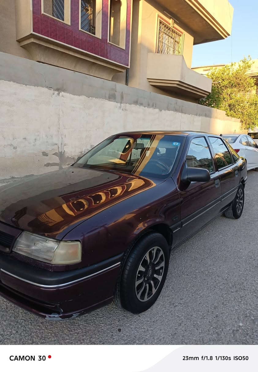 للبيع اوبل فكترا رقم نينوى دولي شرط التحويل حجم 20 كير عادي استيرن باور قفل مركزي اسلايت ABS السيارة وضع شركه صبغ دواير الخلف ***********  
***********
