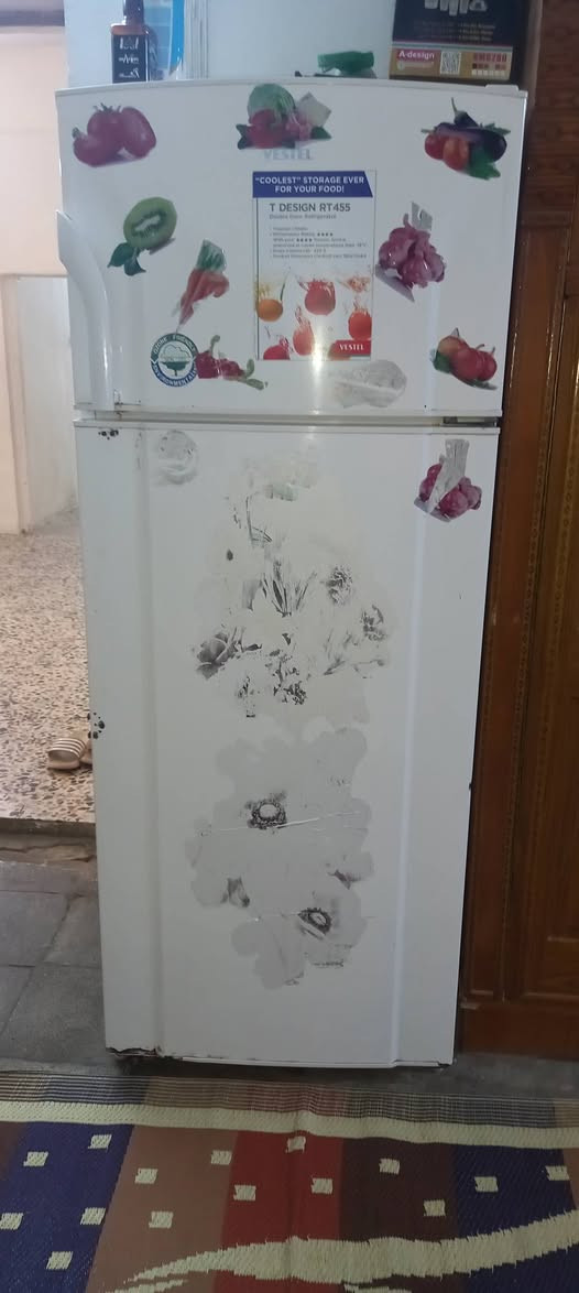 السلام عليكم ثلاجه للبيع بحاله جيدة شغاله تجميد فول الححم ١٨ لو ٢٠ مااعرف بلضبط  للبيع ١٧٥ الف بغداد الزعفرانيه


**إذا كنت صاحب هذا الإعلان وتريد حذفه لأي سبب، رجاءا أرسل رسالة إلى الدعم الفني**