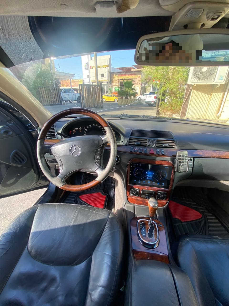 مرسيدس غواصة ادوات متومة شمالي
S 500  .. 2001 
لون مميز نيلي متغير 
مكينة ٨ سلندر كفاله 
كير كفاله كهرباء كلشي بشرط 
جوبلسات تصعد وتنزل 
السياره حلوه وبلادية وخير من الله 
بيها جاملغ امامي صبغ
مكانها البصرة 
السعر ٤٥ ورقة والشراي يدلل 
رقم الهاتف 
***********
