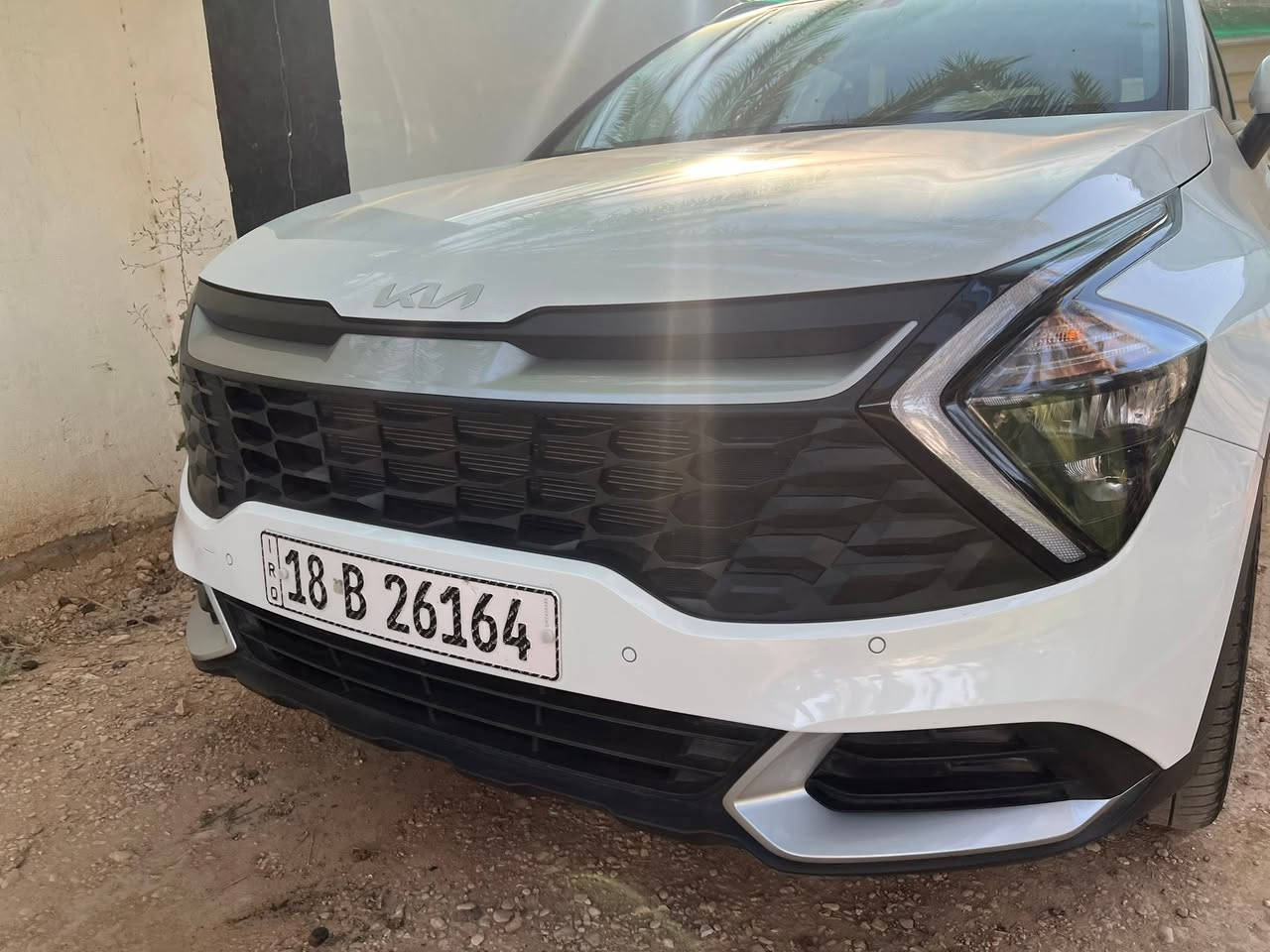 🚗 السلام علكيم
KIA SPORTAGE 2025 
  
رقم السيارة بابل 
  🛣️  المسافة المقطوعة  7000 الف كيلو قابل لزياده 
------------------------------------------------------------ 
✅ المواصفات:   
✅ الموديل: 2025
✅ الحالة: كفاله عامة من كلشي 
✅ المنشأ: وارد خليجي 
🔹 قطعتين تبريد
🔷 مانع انزلاق
🔷وضعيات القياده Dirve mod 
🔷 هند بريك
🔷 داخل مخمل اوف وايت
🔷 اشاير بالمري
🔷 شاشه وسطيه تدعم car play
🔷جنطه كهرباء 
🔷شاشه تدعم القبله 
🔷شاشه متصله 
🔷كراسي كهرباء 
🔷مداخل تايبسي+USB 
🔷جامه سايق AUTO 
🔷 جميع اغراض السياره غير مستخدمه (عده الصيانه) (الاطار الاحتياط) 
🔷 باقي المواصفات معروفه
🔷 مع العلم السياره 4X فورويل
📍 السيارة موجوده بابل 
السعر233 ورقه وبيها مجال للمشتري
📞 للأستفسار الاتصال على الرقم
***********
