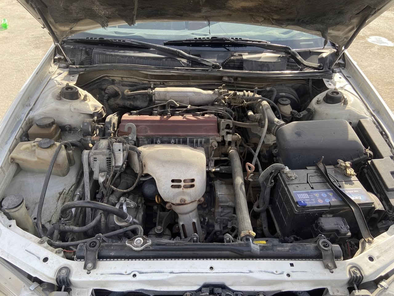 سلام عليكم كامري 
للبيع كير محرك كفاله ٢٢٠٠ابو الكف تبريد تدفاء 

شغاله شاشه كامره سنتر لوك سياره ما نقص برغي صدر خير من الله جام أربعه كهرباء سياره جديده مابيه صبغ بارد فقط جاملغ خلفي باقي سياره كفاله علا وضع الشركه ***********مكان الأنبار كرمه  كناطر 

سعر ٩٢ بيه مجال للطيبين
