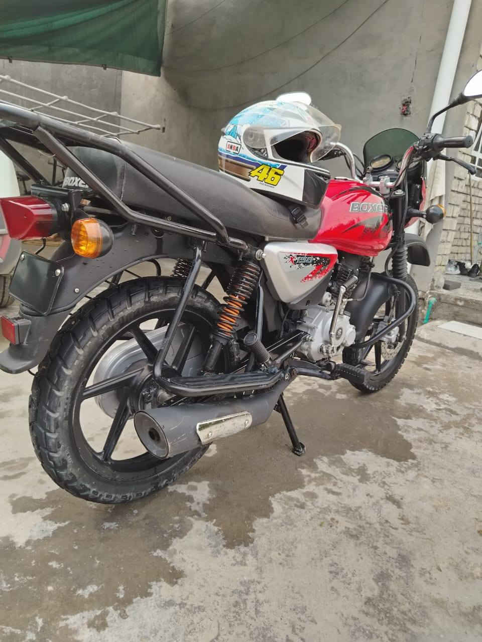 السلام عليكم شباب دراجة بوكس للبيع
دراجة نضيفة مرقمة انكليزي بغداد 
الدراجة موديل 2021 ماشية 22الف 
الدرجة ما مبينة بل صور تعال شوفهة 
الرقم ***********
متواجد وات ساب
