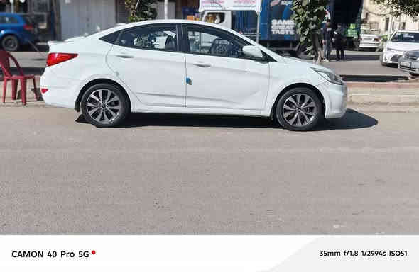 اكسنت خليجي 2016 فول مواصفات 
فتحة اشاير  مري تحكم ستيرن ويل كب لدات امامي شاشة لمس 
الستيرن صاج 
 تدافئة تبريد 
منفذ UBS
نظام الايكو 
وباقي المواصفات معروفة 
ماشية 68 كم  فقط السيارة استخدام بيتي و السعر من الاخير السيارة بيهة صبغ هلال الجاملغ الخلف السايق  كير ومحرك مكفولات 
التواصل *********** بغداد
