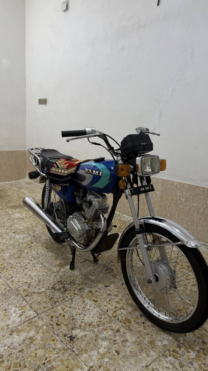 سلام عليكم 
اربعه كير للبيع 
اصولي✅
وكيل هوشه✅
دراجه شاصي 21✅
شاصي امتياز✅
مكينه غراض 25شلامجه✅
دراجه مثل ما بل صور او بل واقع احلا
دراجه بيها نواقص بسيطه 
السعر 900وبيها مجال 
تترقم اوراق كامله مابيهن نقص 
الشراي اني خادم 
رقمي(***********)
