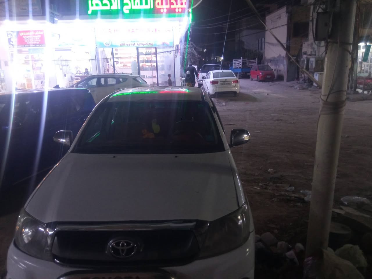 مديل 8 هايلوكس شاصي ١٩ فول مواصفات بسمي السياره تبريد ثلج دواخل جديده تخم تاير محرك بلد شركه مكان السياره بابل السعر ١٤٠وبيه مجال مكفوله من عده جوملغ امامي والباقي كفاله تلفون ***********
