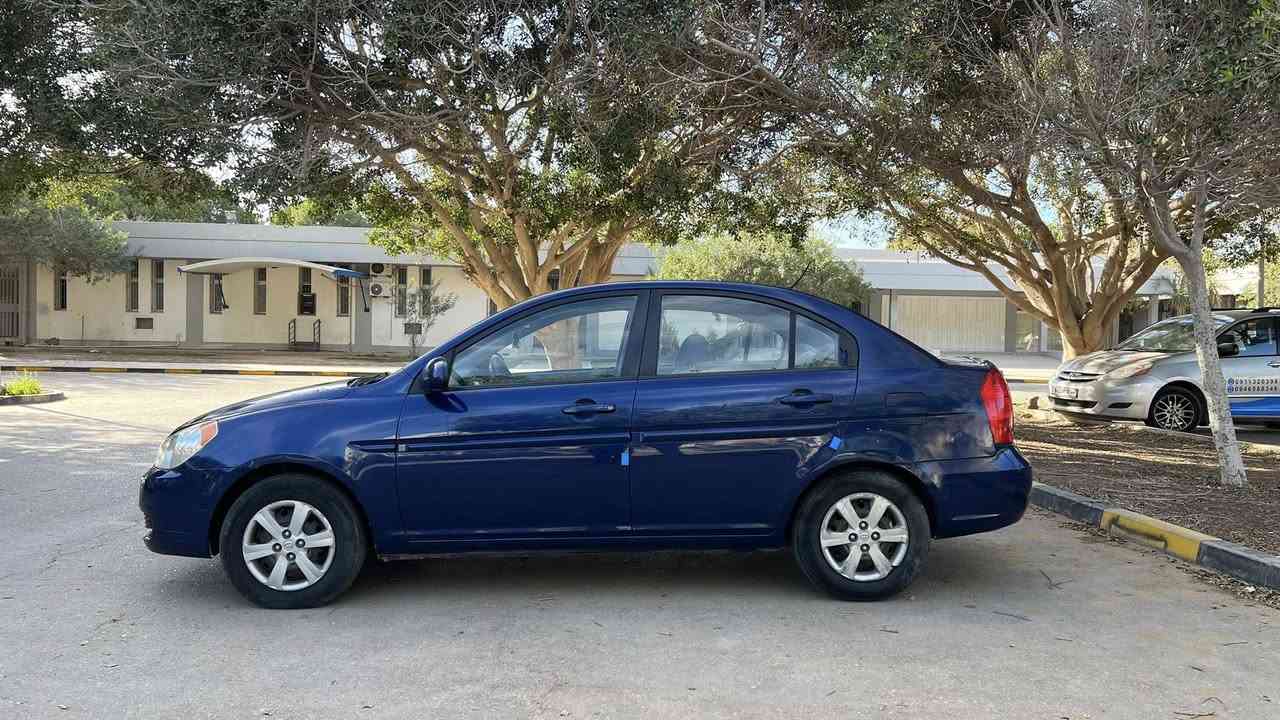 هونداي اكسنت موديل 2008 محرك 16 كمبيو توماتك مكيف شغال كربون موجود عيب لا سيريه قومات جديده  سعره البيع 13700 لي استفسار عله الرقم 0910987447


**إذا كنت صاحب هذا الإعلان وتريد حذفه لأي سبب، رجاءا أرسل رسالة إلى الدعم الفني**