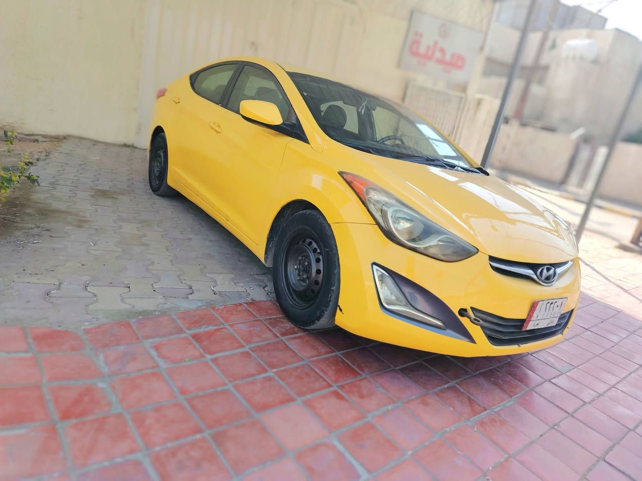 سلام عليكم النترا 2012 أمريكي حادث جاملغ أمامي فقط بدون دواخل اليبل واحد عده حادثه سونار منشور
رقم ديالى دولي بس باقي عله ستلام سنويه مجددا لل2027 مصفره هيئة غرامات 
محرك1800دوش مرغوب مكفول من تنقيص و تبخير صدر امامي و الخلفي جديد 
تبريد شغال ثلج + تخم تاير جديد 
نص فول العنوان بغداد السعر 92 بية مجال 
رقم هاتف ***********
