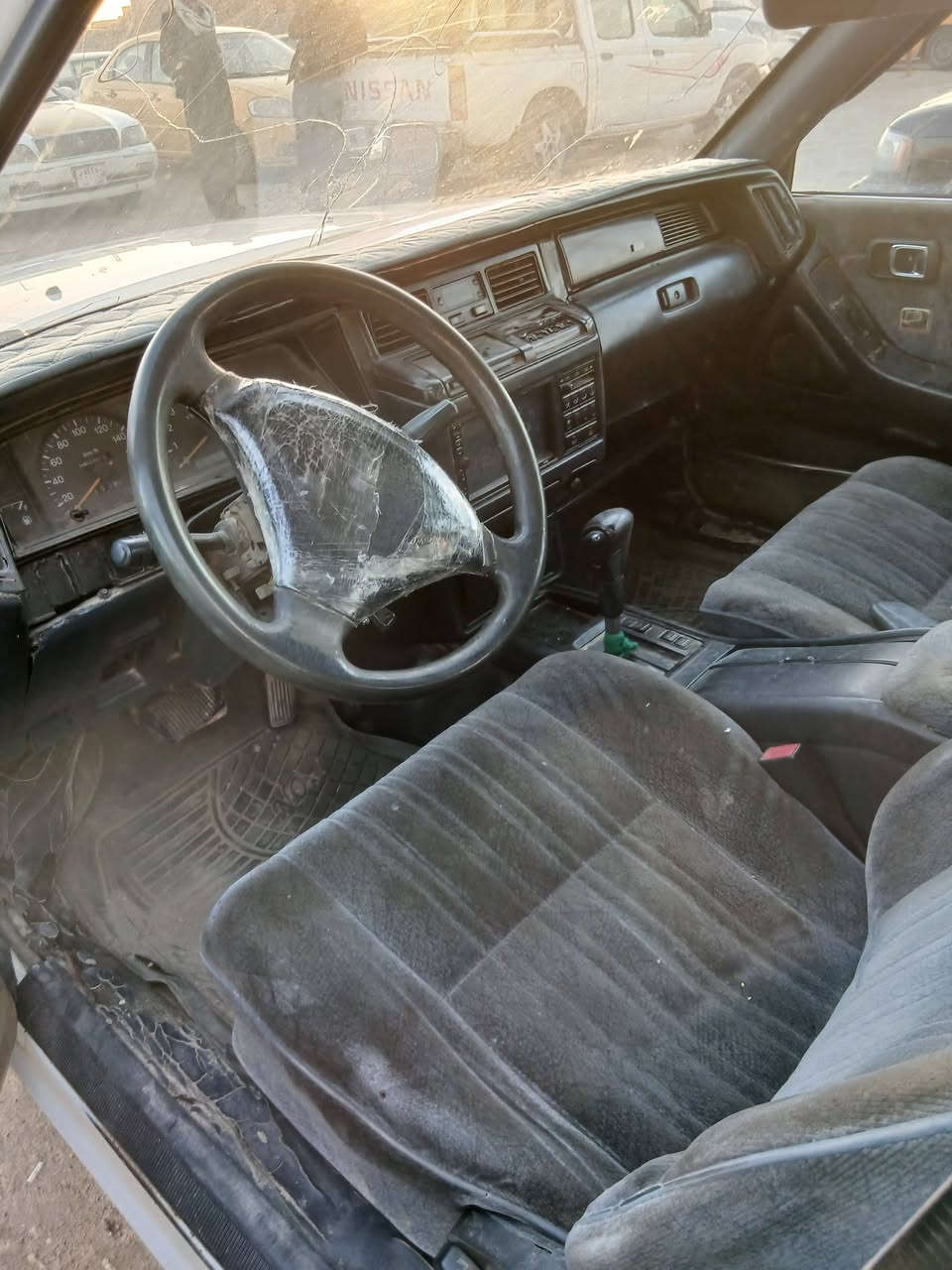 سلام عليكم ارنب لبيع مكفوله عيب شرعي وصوليات وغرمات ونقل جثه مكينه وكير خير من الله سنويه ل28 مكاني سوق شيوخ  الشراي يتصل *********** السعرر58 وبيه مجال قليل
