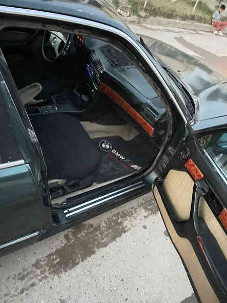 للبيع 730 مكينه وكير 35. حاويه   
تخم تايرات جدد شرط. وياله جدد

 حداديه امامي خلفي جديد

 كهرباىيات شغاله عدا السلايد  

جاهزه مابيها مل نقص سعرها 32قفل قفل الشراي يتوكل  مكانها محموديه 

***********
