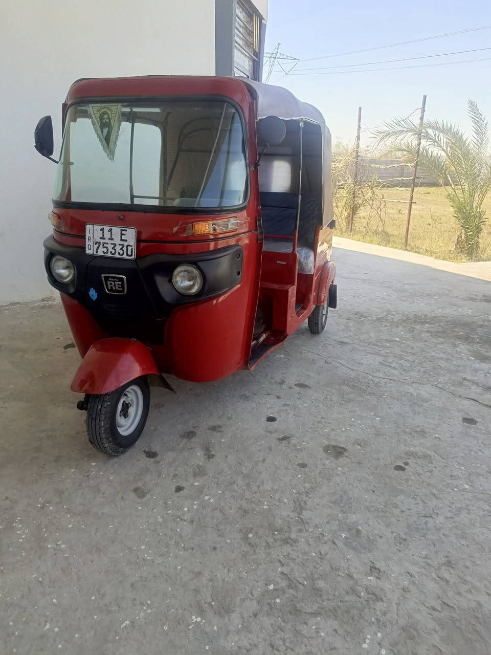 تكتك للبيع موديل 18 شهر 11 رقم وسنويه بغداد مصبوغه عام جماليه السعر 5 وبيها مجال  مكاني بغداد بوب الشام ***********
