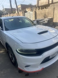 دوج تشارجر sxtللبيع   ‎الموديل /2019 رقم/ بغداد  المحرك : V6/3.6L * نس...