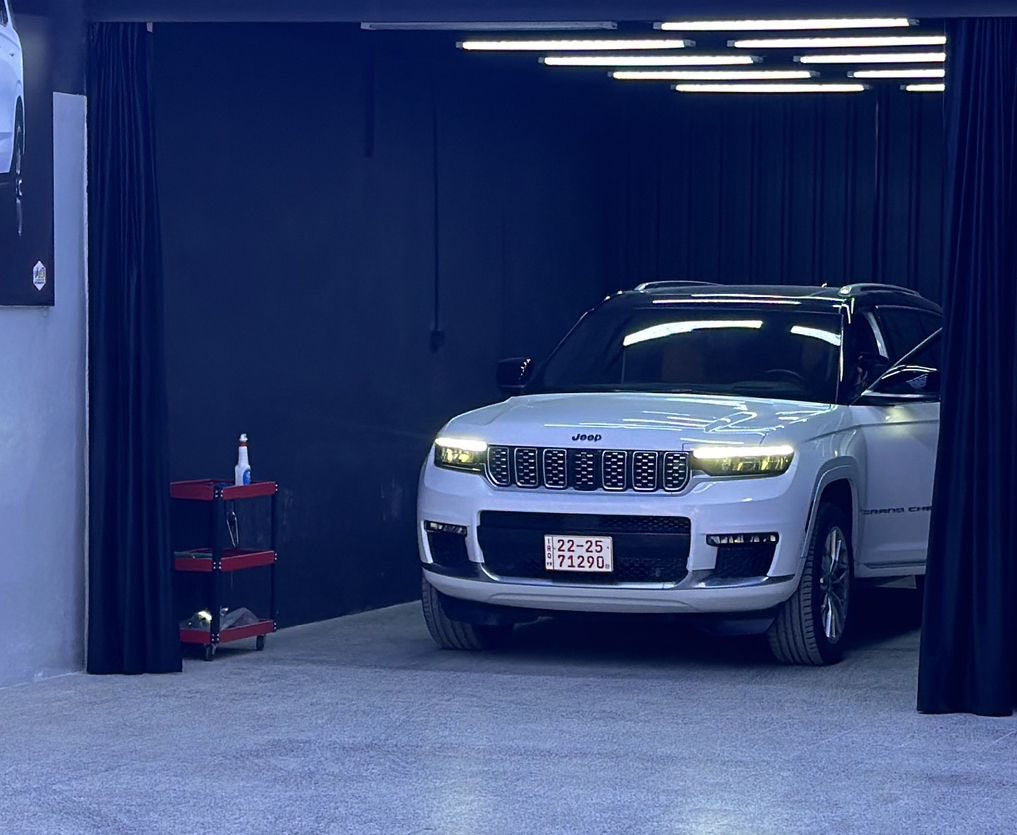 جيب سومت ابيض موديل ٢٣
 ٧راكب
كلين تايتل 
ماشيه ٣٦mi
رقم شمالي جديد وهزه جديده  وباسمي
مكان السياره /بغداد 
السعر /٤٢٠
للتواصل واتس اب 

0774 812 4984
