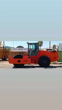 معدات ثقيلة • معرض محمدخير عشلق • المنطقة الحرة الزرقاء