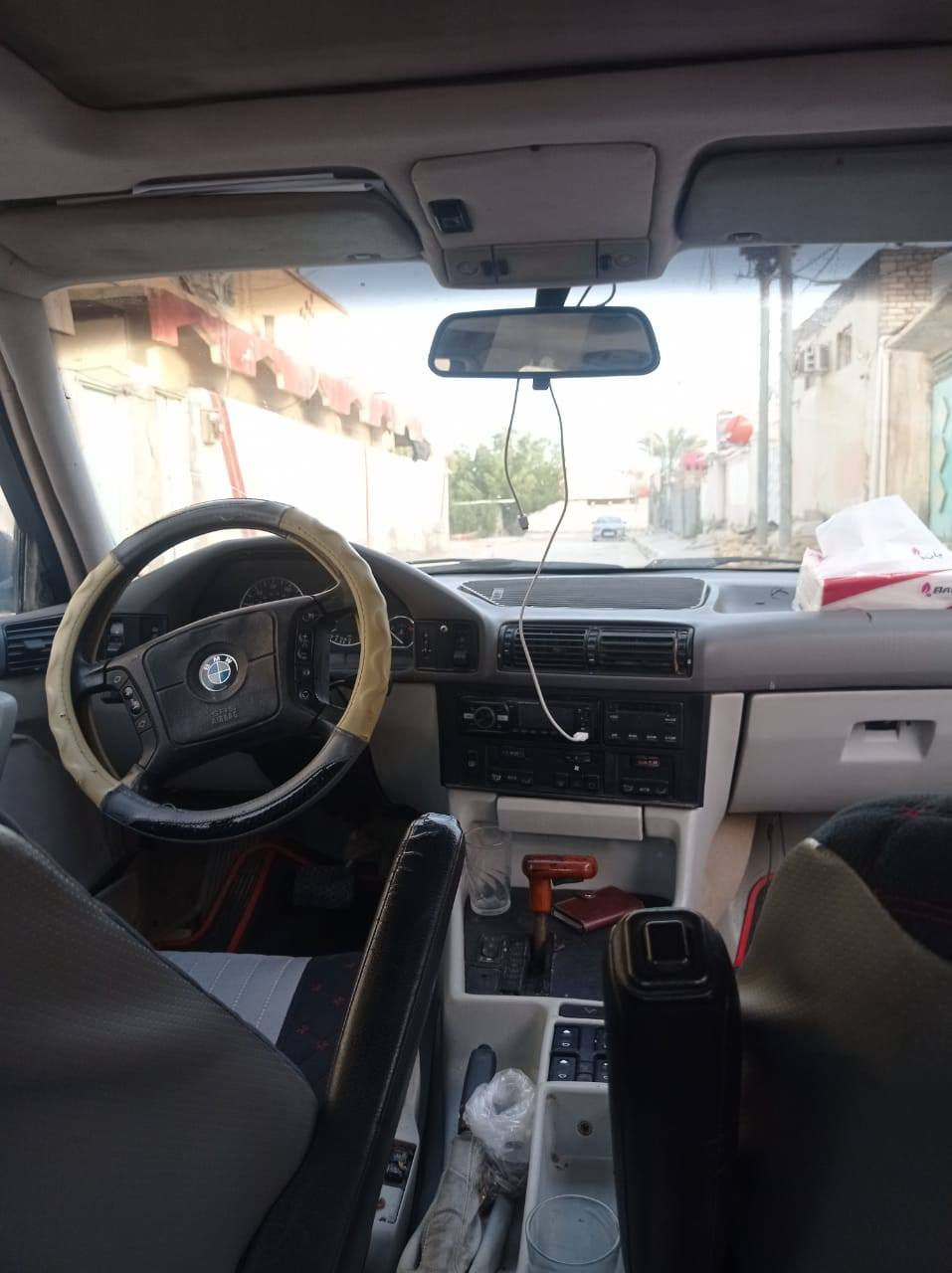 سلام عليكم رمضان كريم ع جميع بي أم مكينه 6 سلندر مكينتها البلاديه  حداديه جديده تخم تاير جديد صاله سبوع من شاده  سياره  اصوليه بسمي مداور ثاني يوم  مشروع موطني.  حجمها 525 مفتوح  ع شرط  السعر 55 وبيها مجال    هاذه رقم صاحب السياره  مكلف بل نشر اني // *********** / ***********
