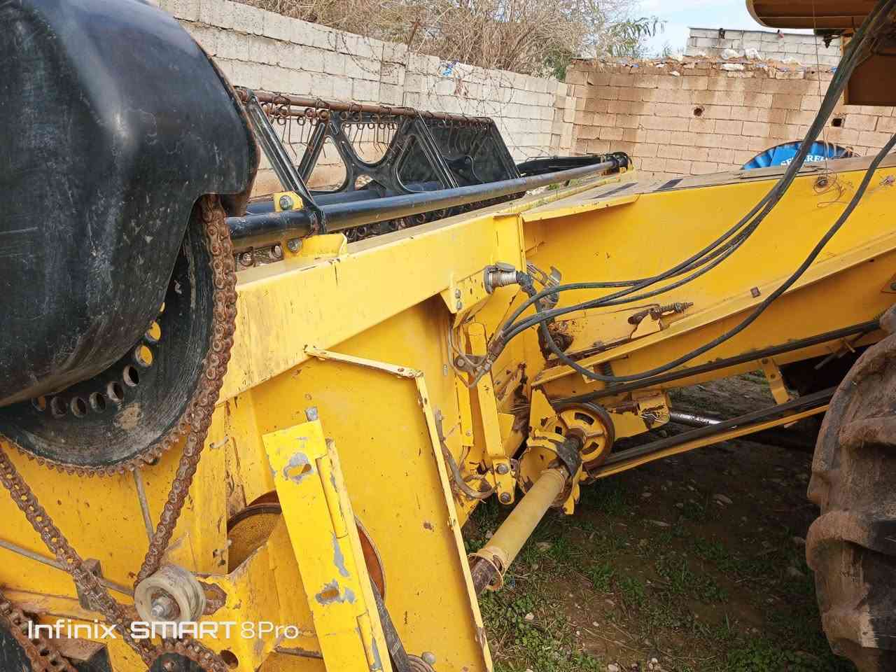 ابيع حاصده نيو ه‍ولند موديل 2011 ره قم موبايل ***********
